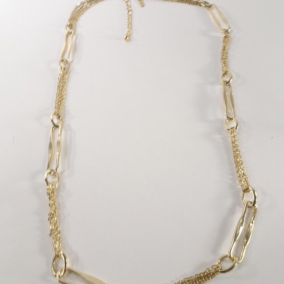 Cache Women's Classic Style Gold Hammered shiny Oval Link Long Necklace NWT49 - Picture 9 of 13
